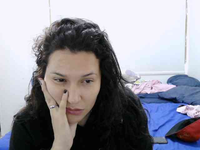 onlyLuxas23 webcam