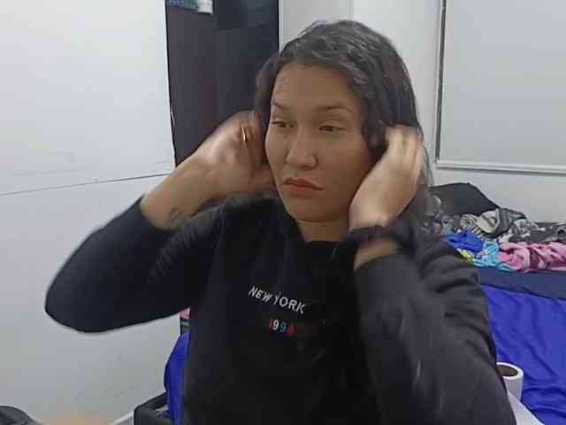onlyLuxas23 webcam