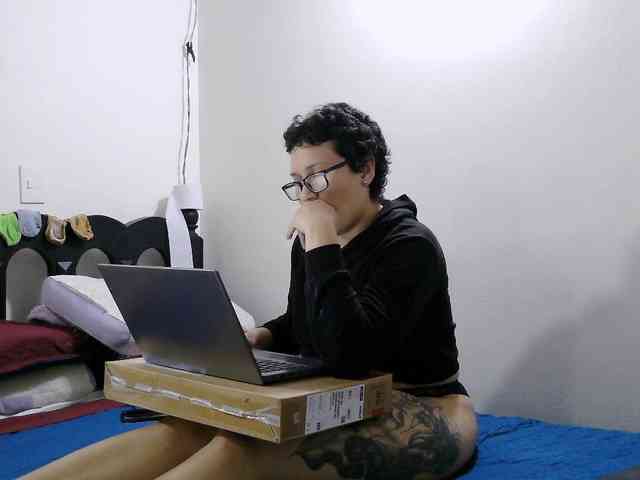 onlyLuxas23 onlyLuxas23