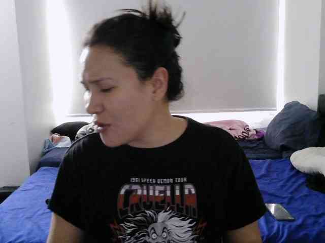 onlyLuxas23 webcam