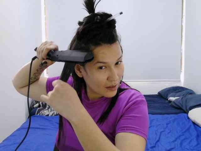 onlyLuxas23 webcam