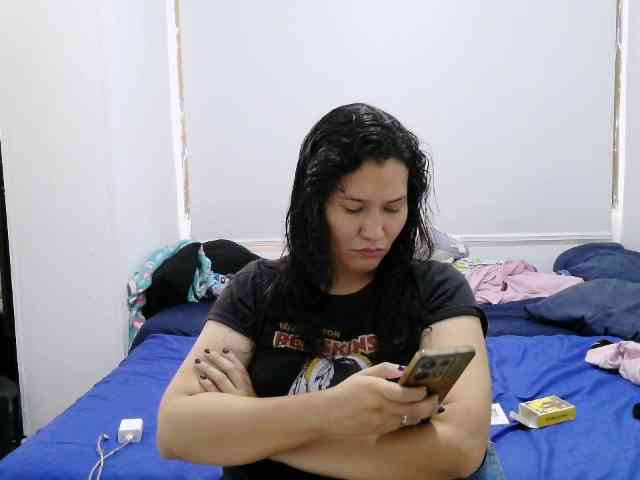onlyLuxas23 webcam