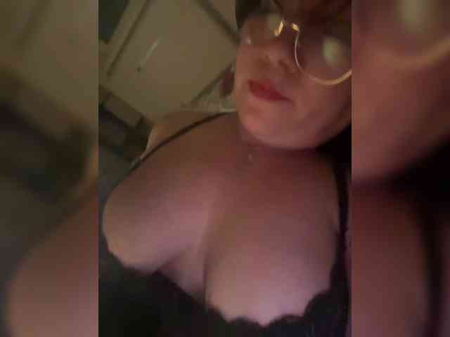 KatrinLove webcam