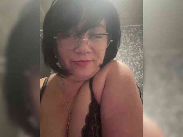 KatrinLove webcam