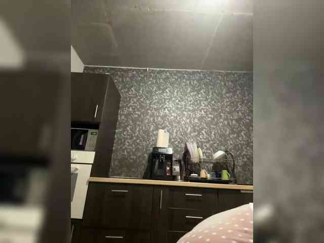 KatrinLove webcam