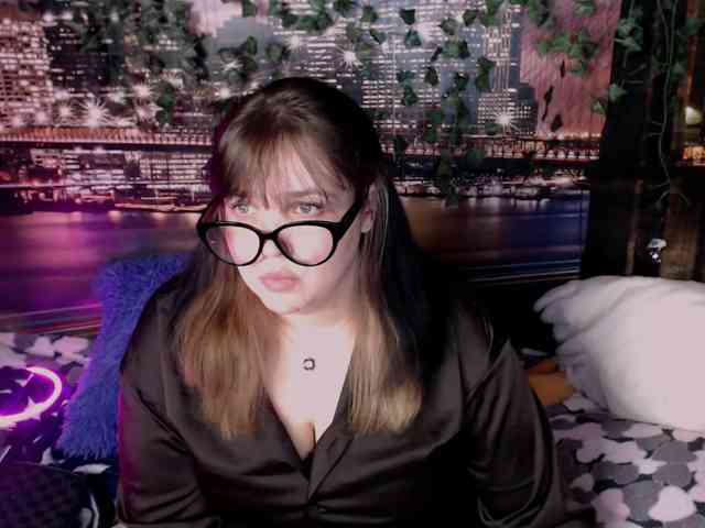 miss-kapriz-love webcam