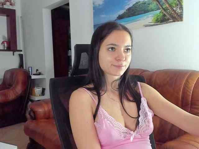 HeavenQueen webcam