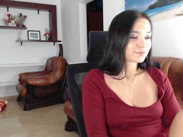 HeavenQueen webcam