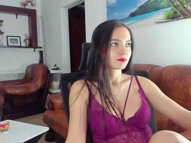 HeavenQueen webcam