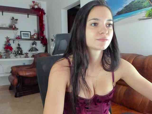 HeavenQueen webcam