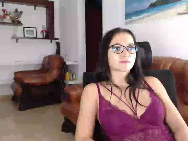 HeavenQueen webcam