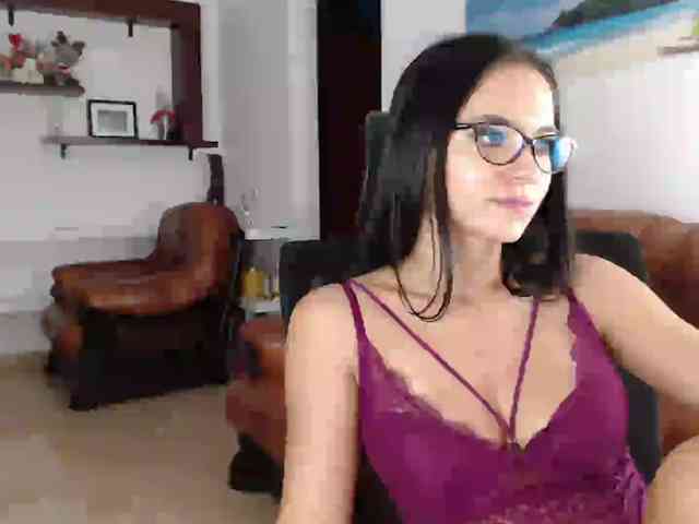 HeavenQueen webcam