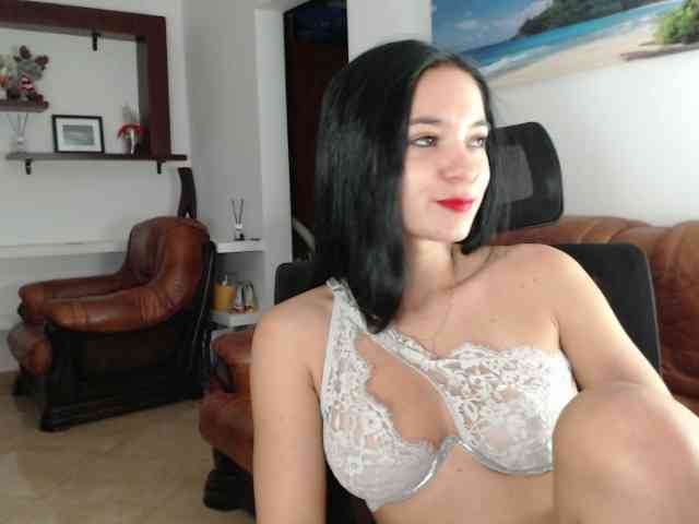 HeavenQueen webcam