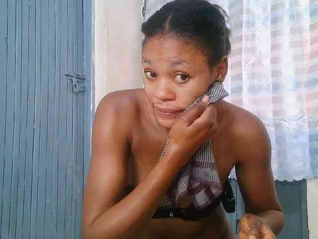 Ginah3x webcam