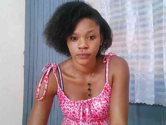 Ginah3x webcam
