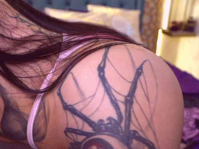 VaniluxButter webcam