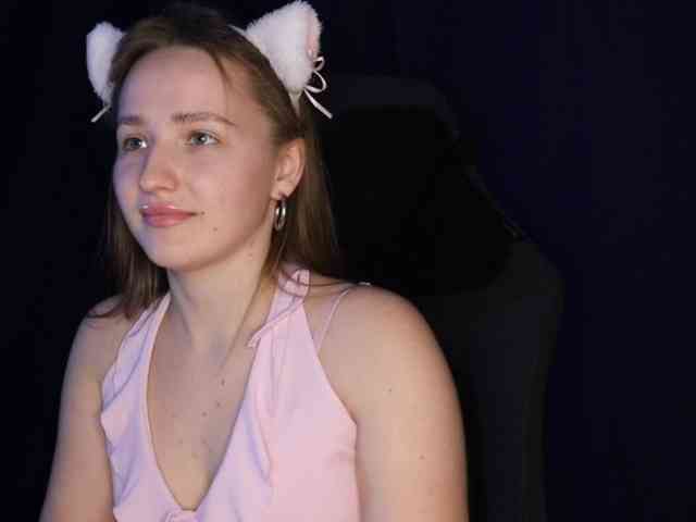 Keily8 bongacams