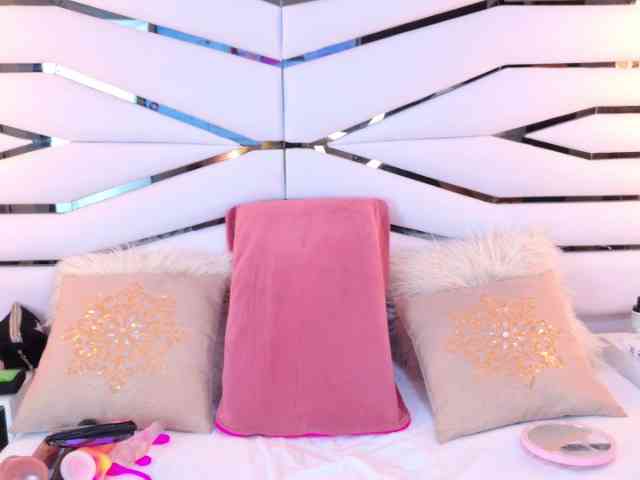 IrissBloom IrissBloom