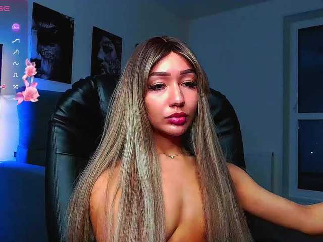 LisaShultz's BongaCams show and profile