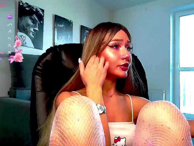 LisaShultz's BongaCams show and profile