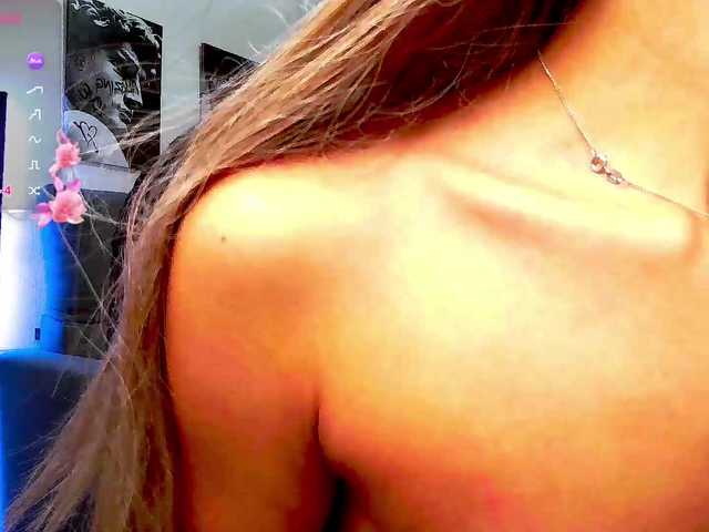 LisaShultz's BongaCams show and profile