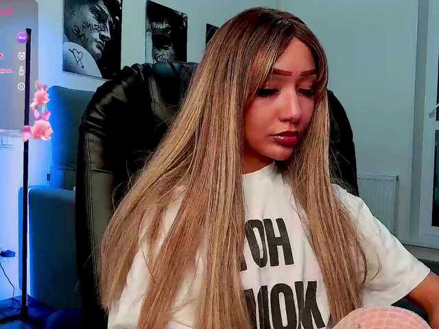 LisaShultz's BongaCams show and profile