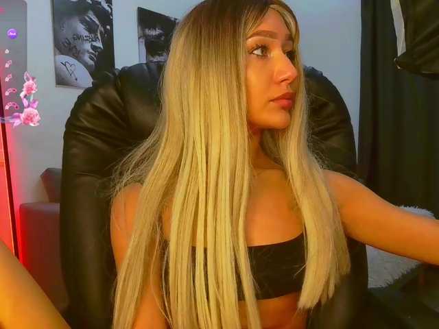 LisaShultz's BongaCams show and profile