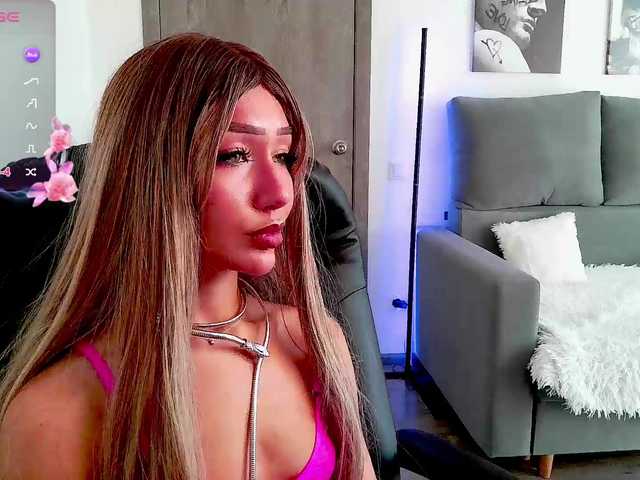 LisaShultz's BongaCams show and profile