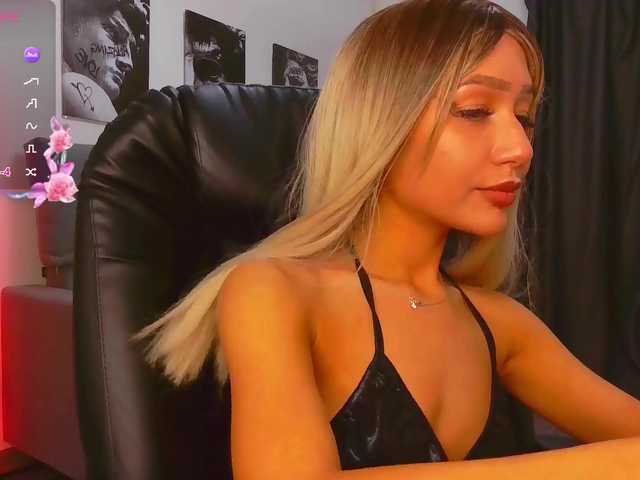 LisaShultz's BongaCams show and profile