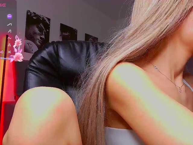 LisaShultz's BongaCams show and profile