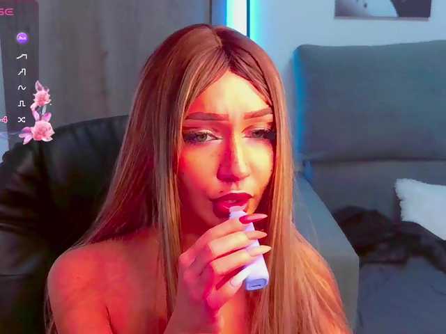 LisaShultz's BongaCams show and profile