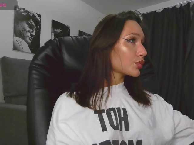 LisaShultz's BongaCams show and profile