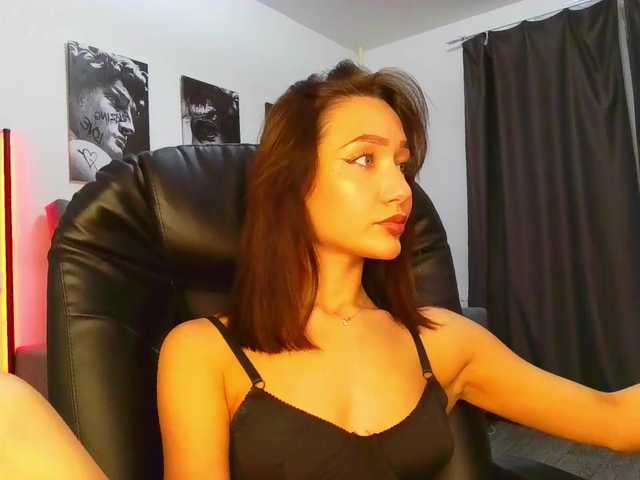 LisaShultz's BongaCams show and profile