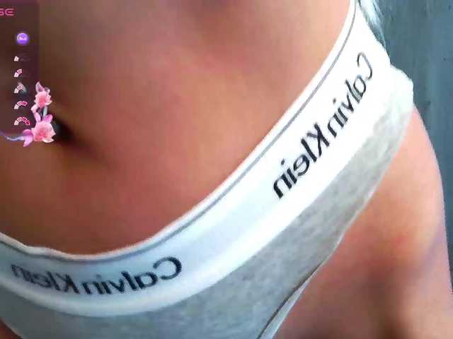 LisaShultz's BongaCams show and profile