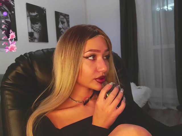 LisaShultz from BongaCams is Freechat