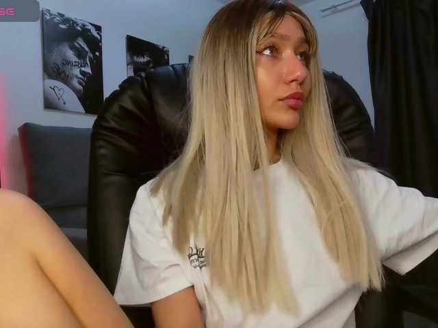 LisaShultz's BongaCams show and profile