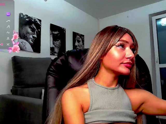 LisaShultz's BongaCams show and profile