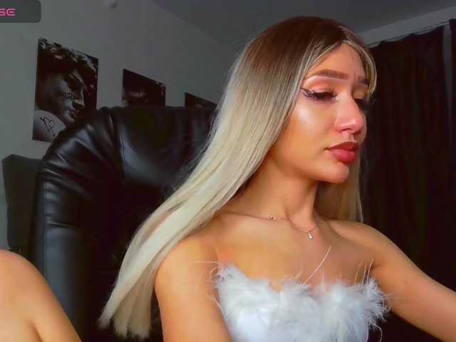 LisaShultz's BongaCams show and profile