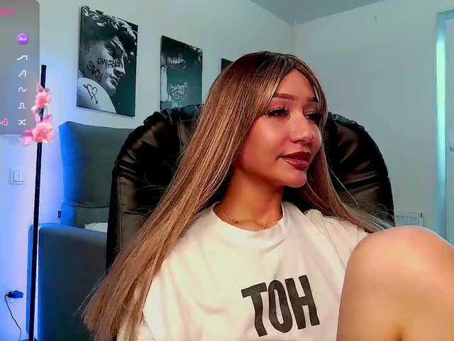 LisaShultz's BongaCams show and profile