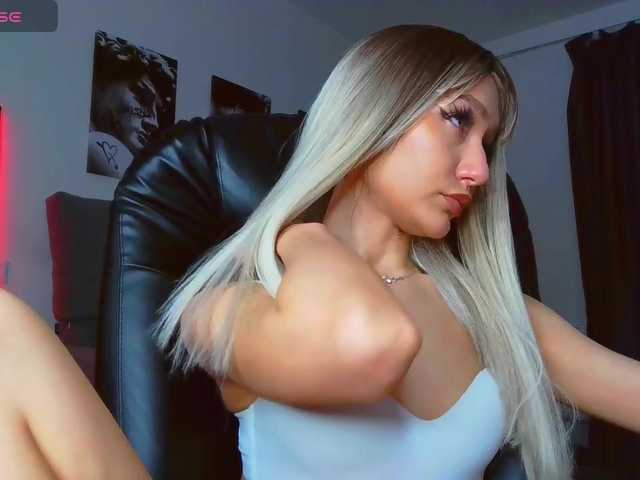 LisaShultz's BongaCams show and profile