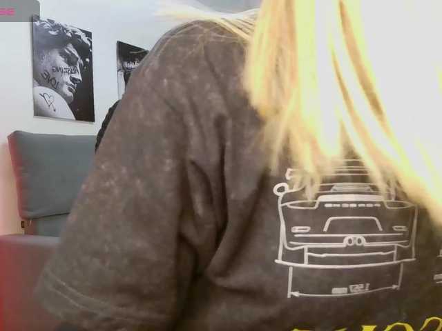 LisaShultz's BongaCams show and profile