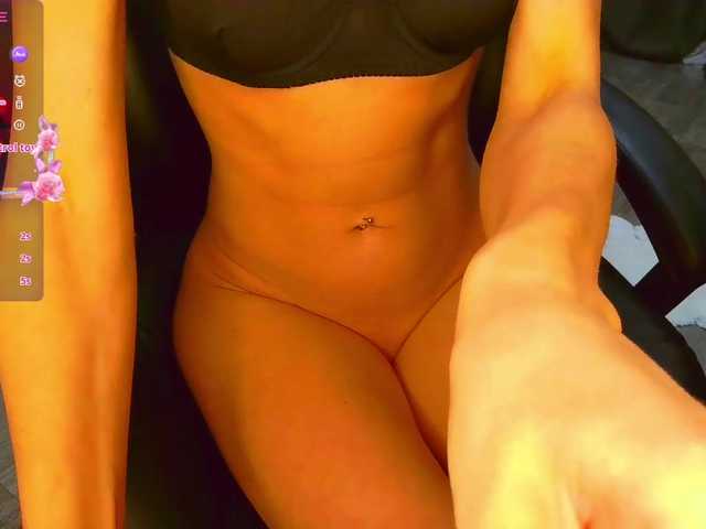 LisaShultz's BongaCams show and profile