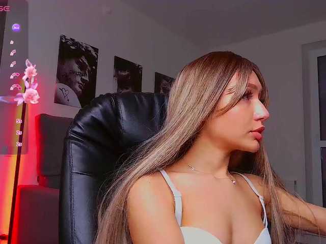 LisaShultz's BongaCams show and profile