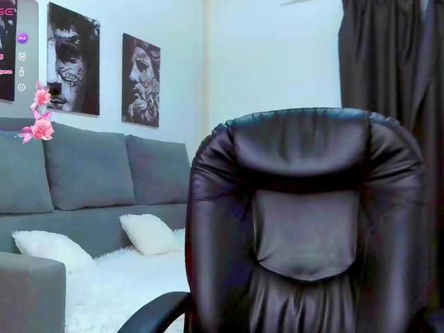 LisaShultz's BongaCams show and profile