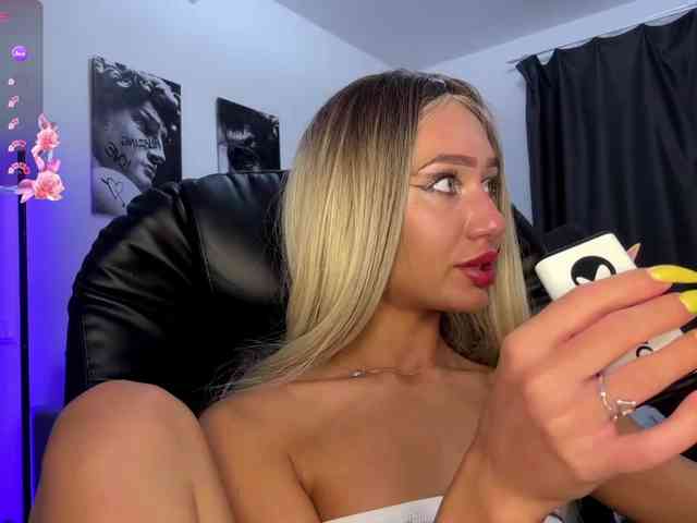 LisaShultz webcam