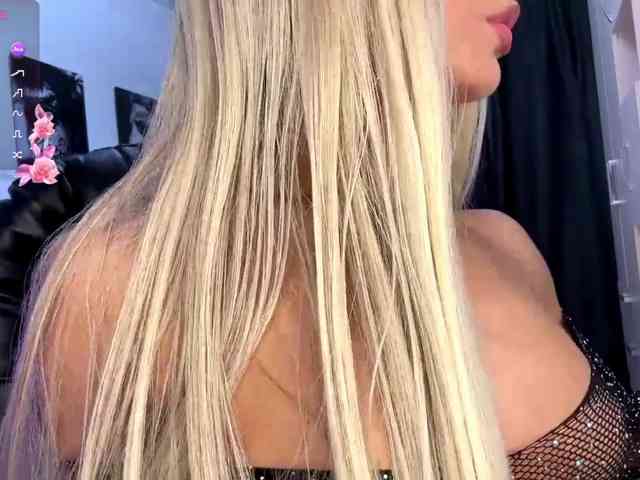 LisaShultz webcam