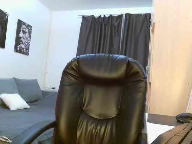 LisaShultz Live Webcam on BongaCams