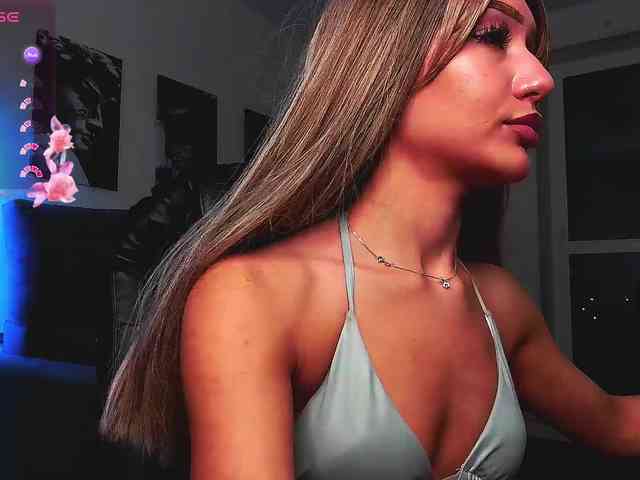 LisaShultz Live Webcam on BongaCams