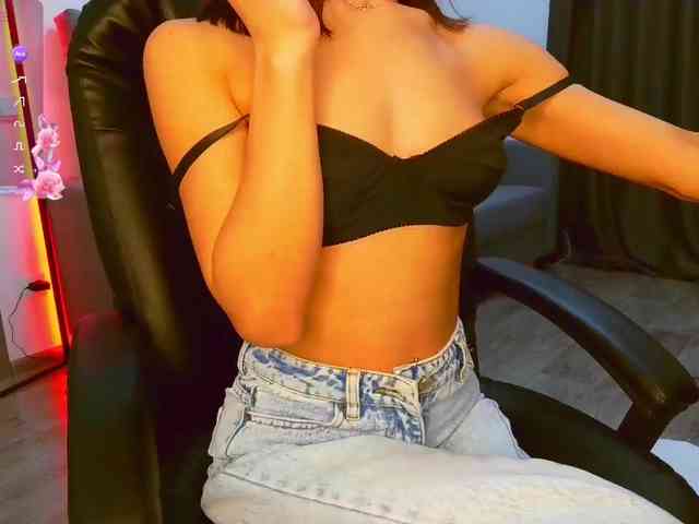 LisaShultz Live Webcam on BongaCams