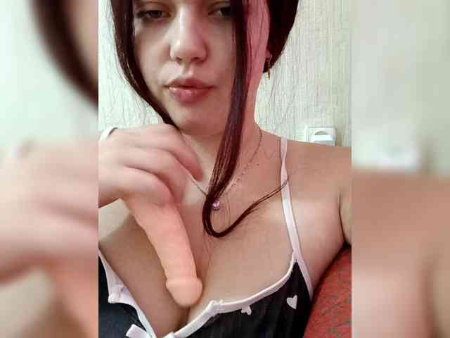 malyschkaa Live Webcam on BongaCams